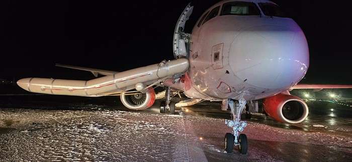 Sukhoi Superjet 100, operated by Azimuth Airlines, experienced an engine fire upon landing